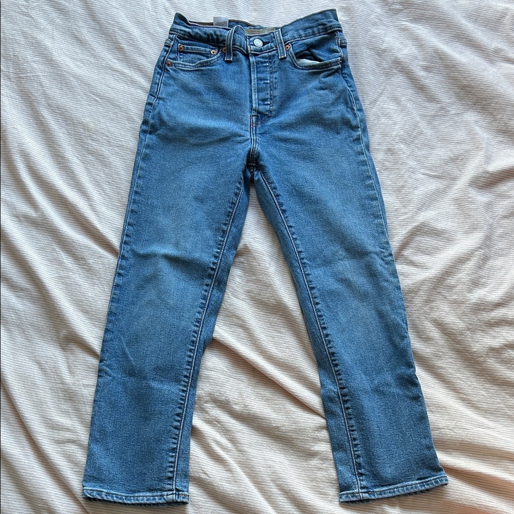 Levi's wedgie straight blue jeans